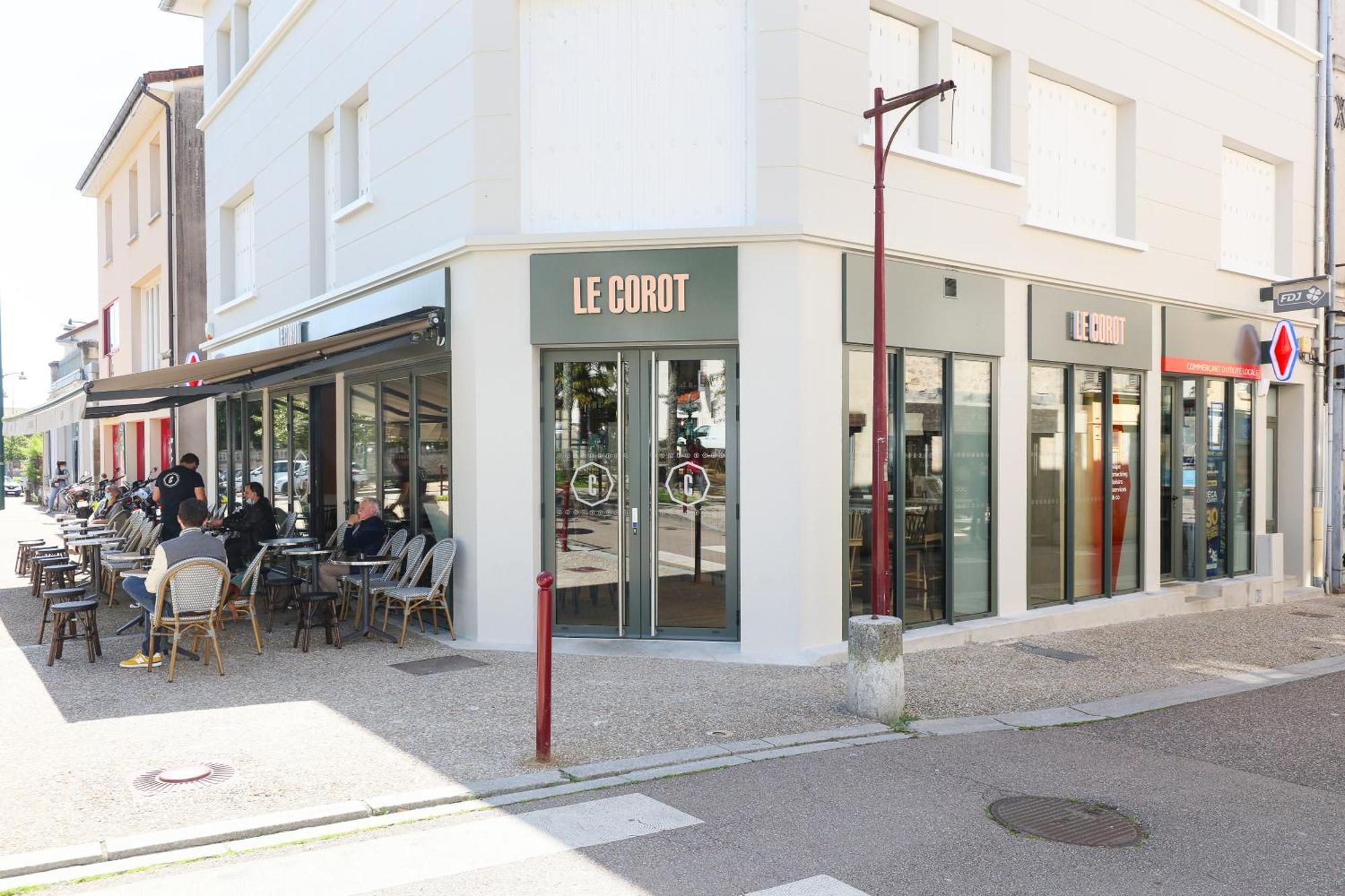 Appart'Hotel Le Corot - Acces Autonome - Saint-Junien Centre المظهر الخارجي الصورة